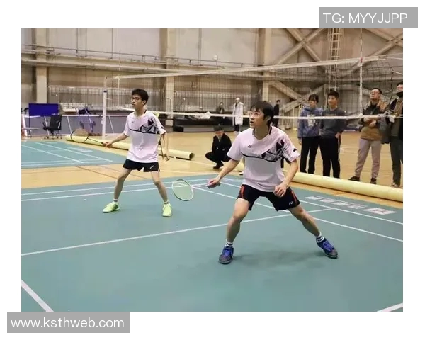 北京羽毛球队默契配合的秘密与训练策略探讨